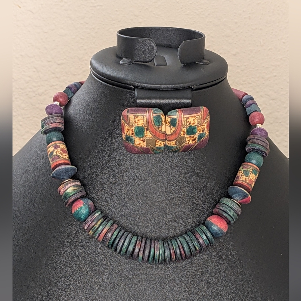 Vintage Wooden Beaded Necklace & Earrings Set - Handpainted & Unique!